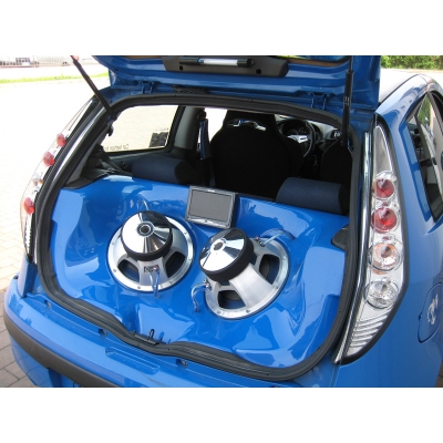 Foto van Lester pasklare subwooferkist 'type v2l' fiat punto ii 1999-2003 fiat punto (188_) via winparts